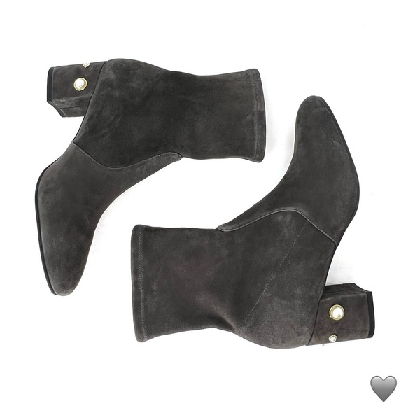 Stuart Wietzman Siggy Ankle Boot Gray Suede Faux Pearl Size 9.5 Sock Booties EUC - Picture 3 of 10